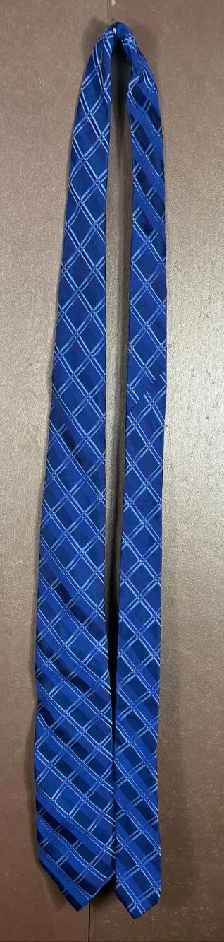 Hugo Boss tie - Picture 2 of 5